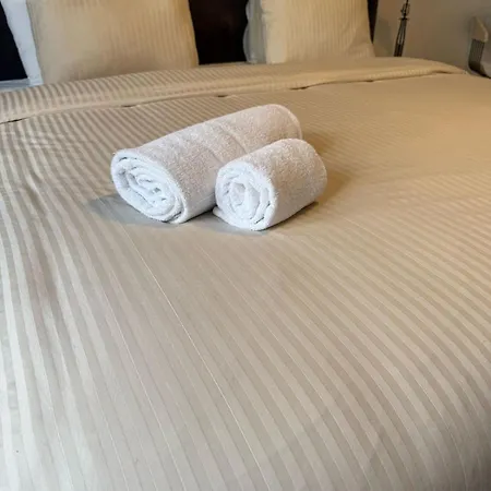 3br Emerald Expo * Лиссабон